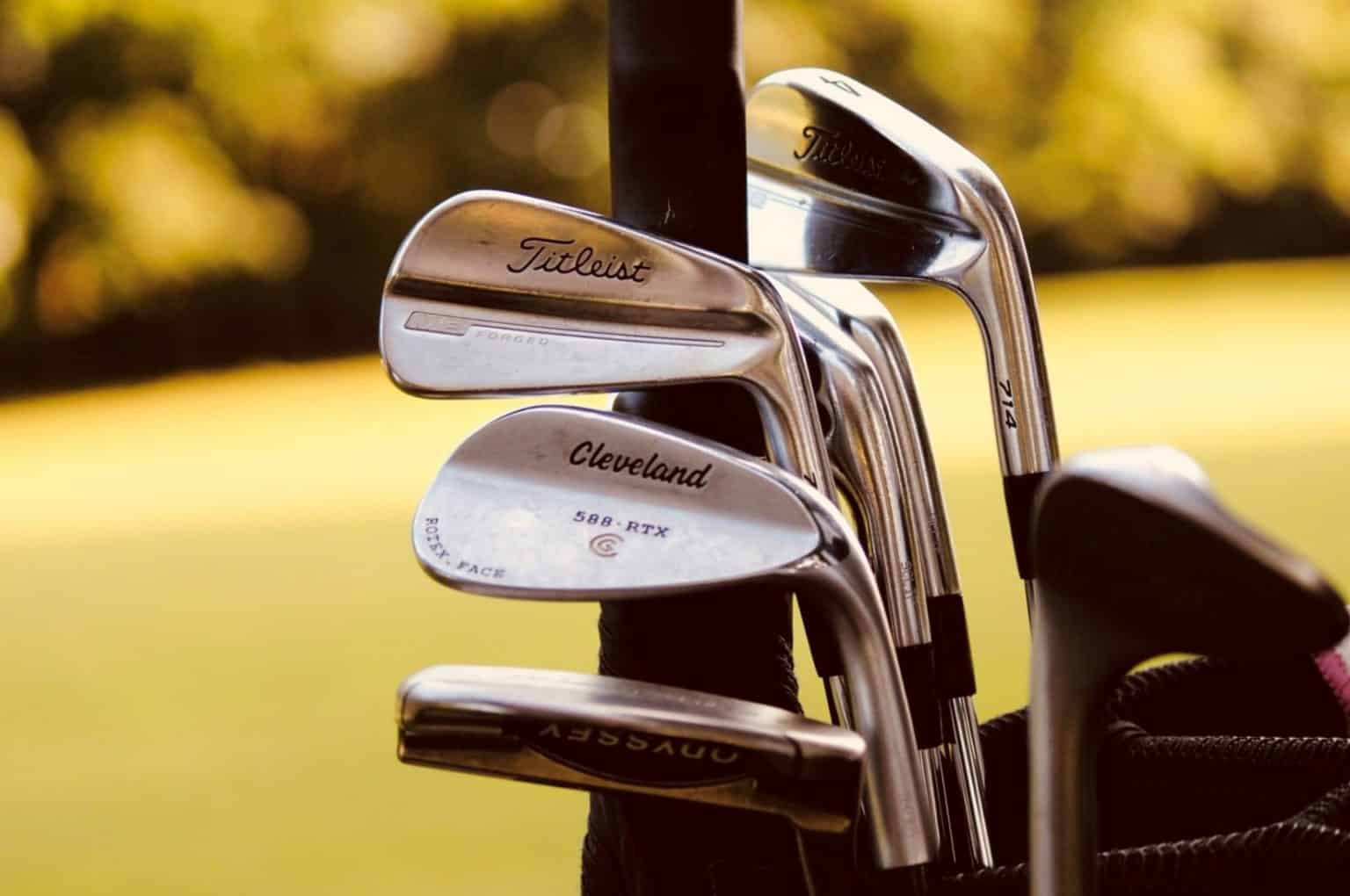 Best Golf Clubs Buying Guide & Top 5 Products On The Market